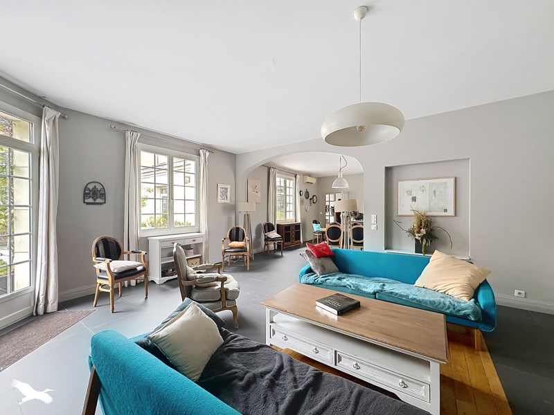 Vente Maison Bordeaux - 7 pièces -256 m² - (33800)