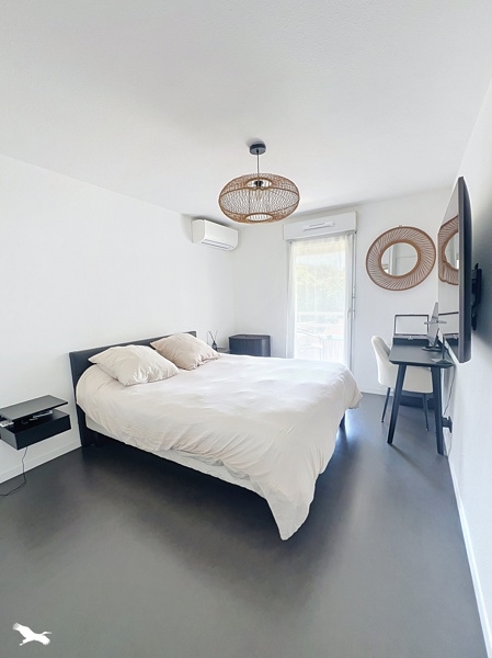 Vente Appartement Bordeaux - 2 pièces -53 m² - (33000)