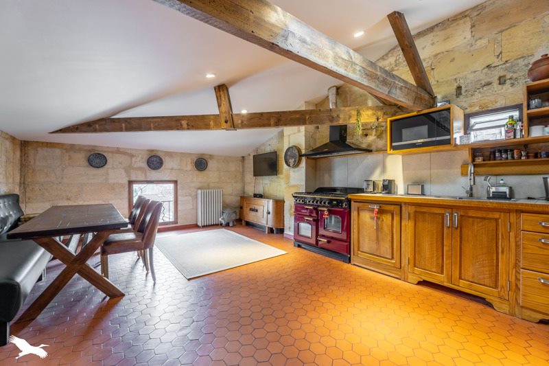 Vente Appartement BORDEAUX - 5 pièces -160 m² - (33000)