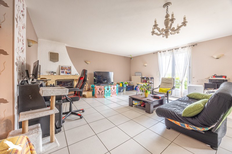 Vente Maison MELLE - 6 pièces -162 m² - (79500)