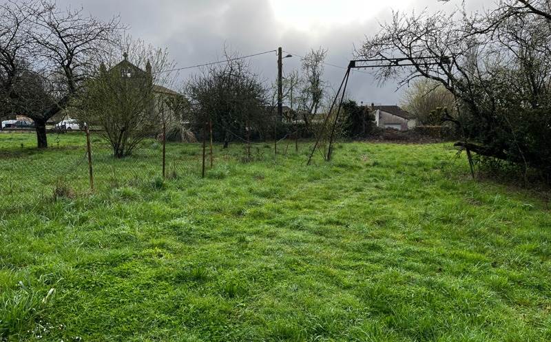 Vente Terrain MELLE - -1260 m² - (79500)