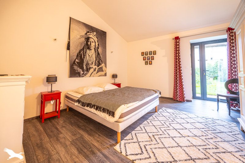 Vente Maison CLUSSAIS LA POMMERAIE - 22 pièces -418 m² - (79190)
