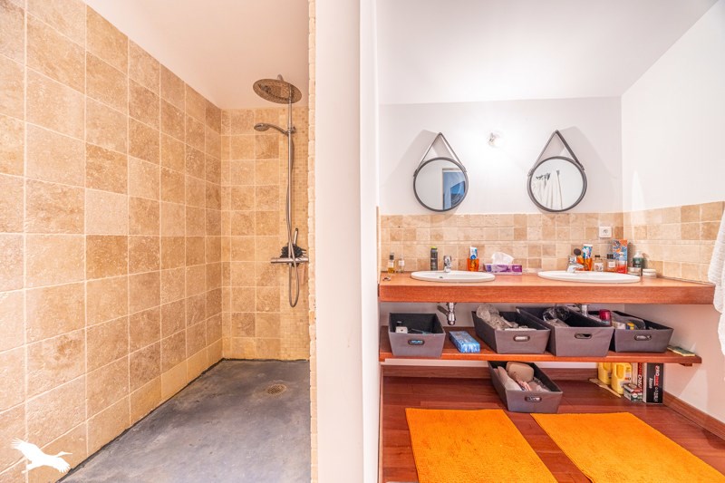 Vente Maison CLUSSAIS LA POMMERAIE - 22 pièces -418 m² - (79190)
