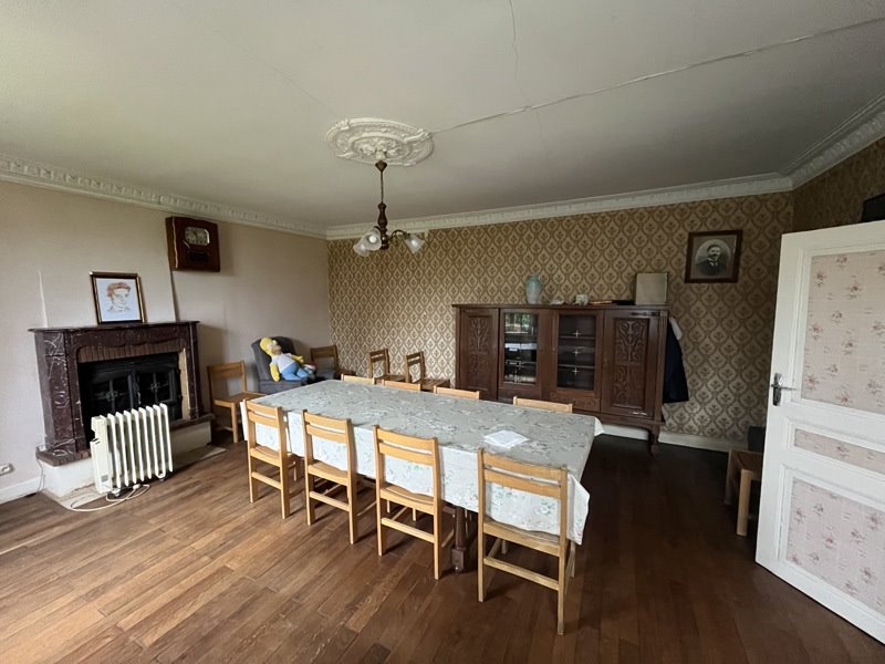 Vente Maison ST VINCENT LA CHATRE - 7 pièces -223 m² - (79500)