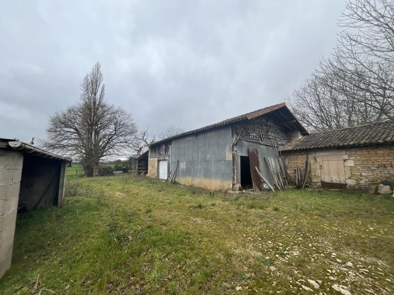 Maison 1 pièce 209 m² · à Saint-Vincent-la-Châtre · 209 m² · 45 000 €