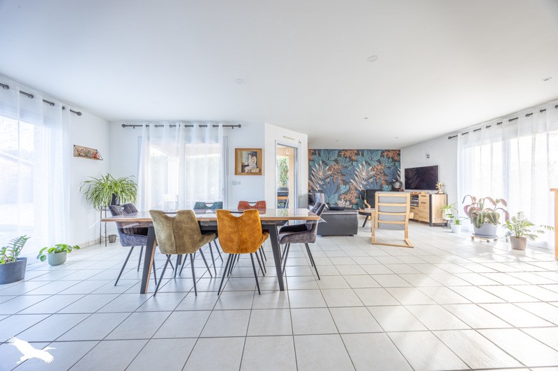 Vente Maison SAUZE VAUSSAIS - 6 pièces -155 m² - (79190)