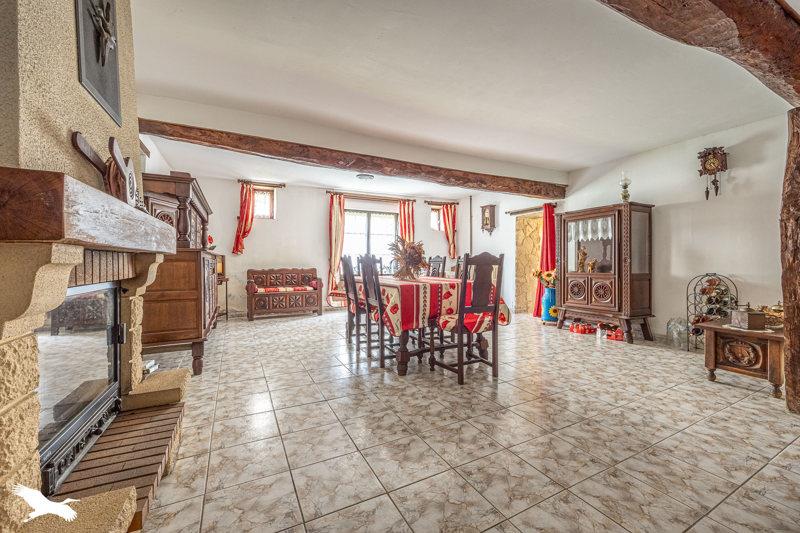 Vente Maison PERIGNE - 5 pièces -176 m² - (79170)