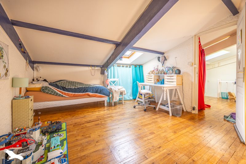 Vente Maison MELLE - 7 pièces -142 m² - (79500)