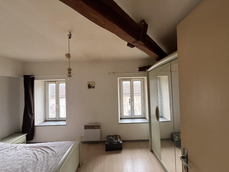 Vente Immeuble SAUZE VAUSSAIS - -  96 m² - (79190)