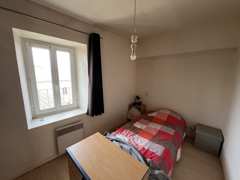 Vente Immeuble SAUZE VAUSSAIS - -  186 m² - (79190)