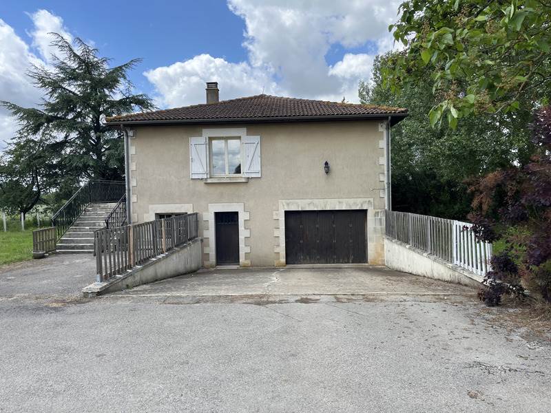 Vente Maison MAISONNAY - 7 pièces -167 m² - (79500)