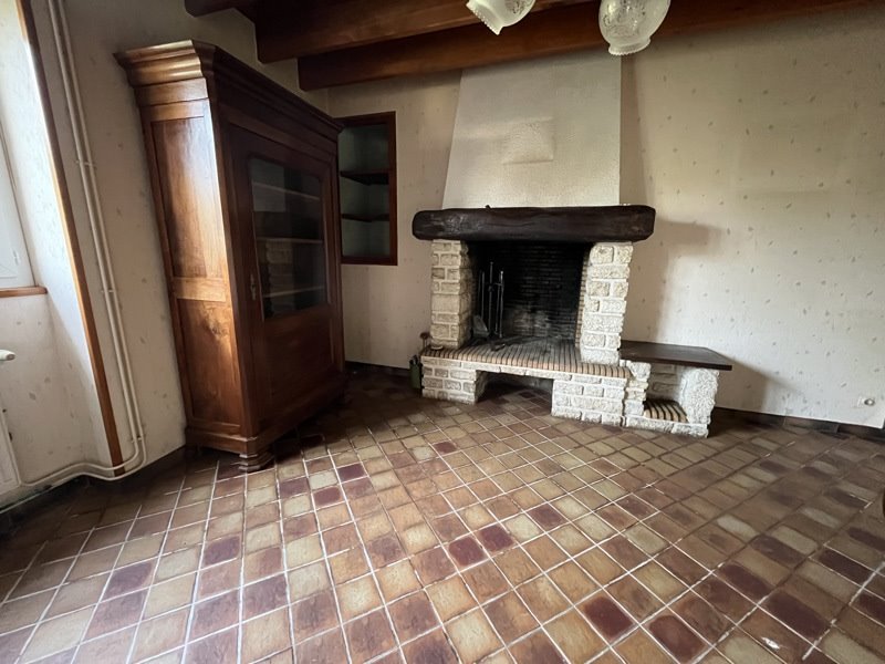 Vente Maison ST ROMANS LES MELLE - 5 pièces -166 m² - (79500)