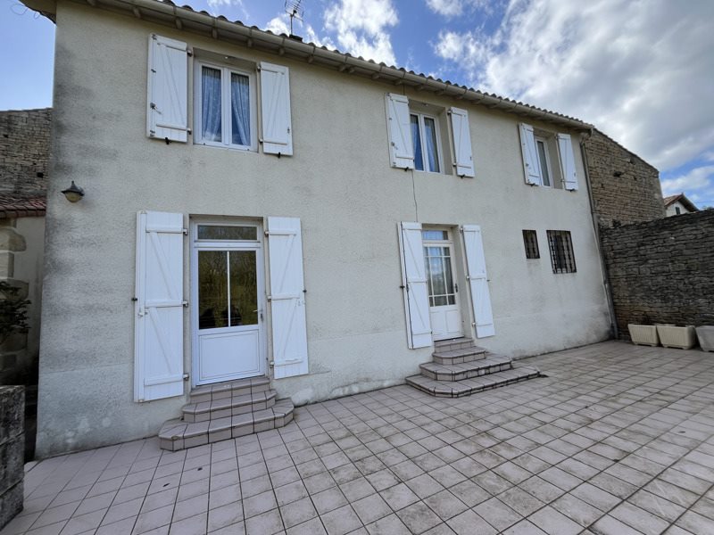 Vente Maison MELLE - 4 pièces -74 m² - (79500)