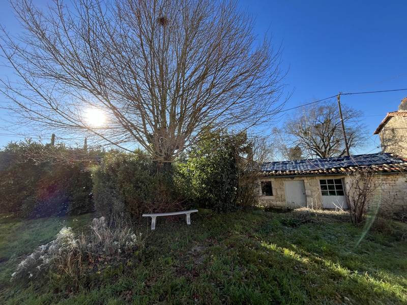 Vente Maison MELLE - 9 pièces -333 m² - (79500)