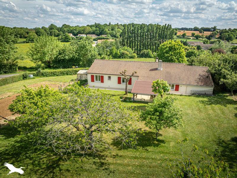 Vente Maison BEAUSSAIS VITRE - 5 pièces -120 m² - (79370)
