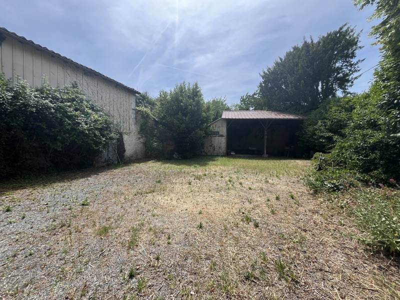Vente Maison BRIOUX SUR BOUTONNE - 5 pièces -150 m² - (79170)