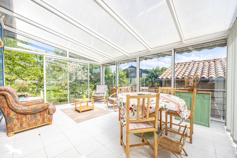 Vente Maison MELLE - 6 pièces -134 m² - (79500)
