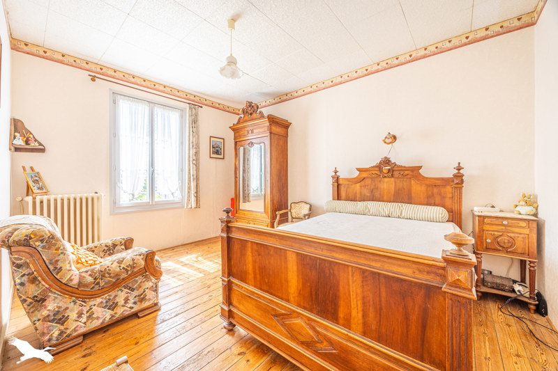 Vente Maison MELLE - 6 pièces -134 m² - (79500)