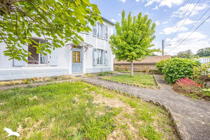 Vente Maison MELLE - 6 pièces -134 m² - (79500)