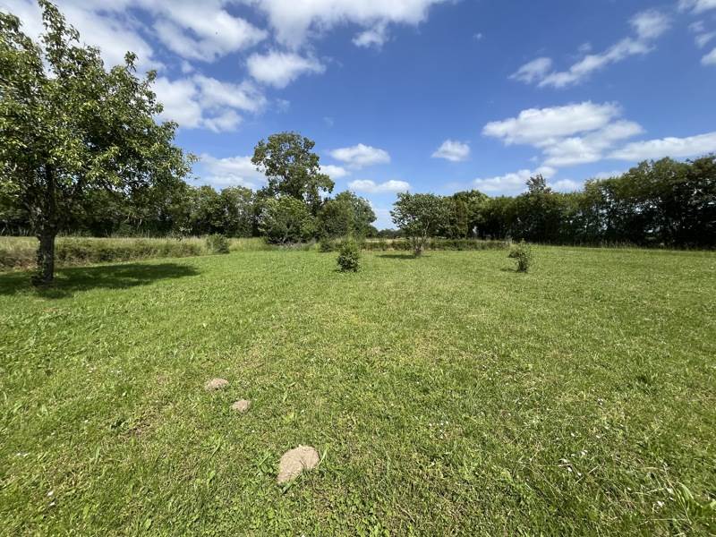 Vente Maison SECONDIGNE SUR BELLE - 6 pièces -181 m² - (79170)