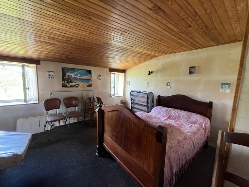 Vente Maison SECONDIGNE SUR BELLE - 6 pièces -181 m² - (79170)
