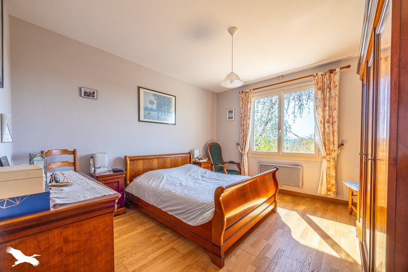 Vente Maison ST ROMANS LES MELLE - 7 pièces -175 m² - (79500)