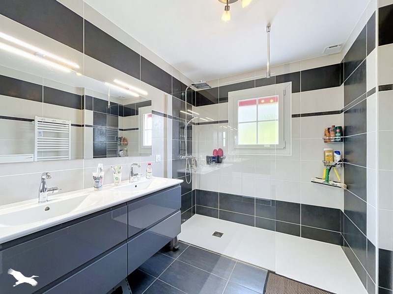 Vente Maison MARCILLE - 8 pièces -162 m² - (79500)