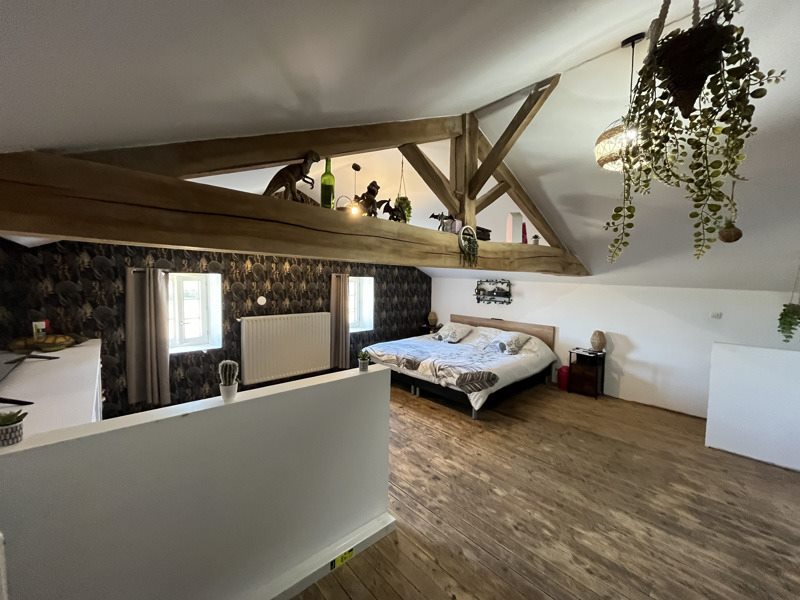 Vente Maison Saint-Romans-lès-Melle - 7 pièces -234 m² - (79500)