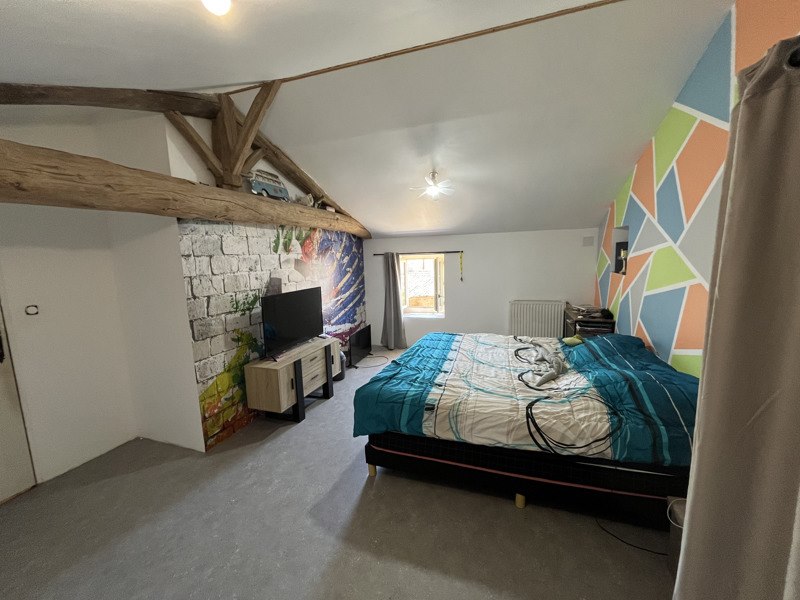 Vente Maison Saint-Romans-lès-Melle - 7 pièces -234 m² - (79500)