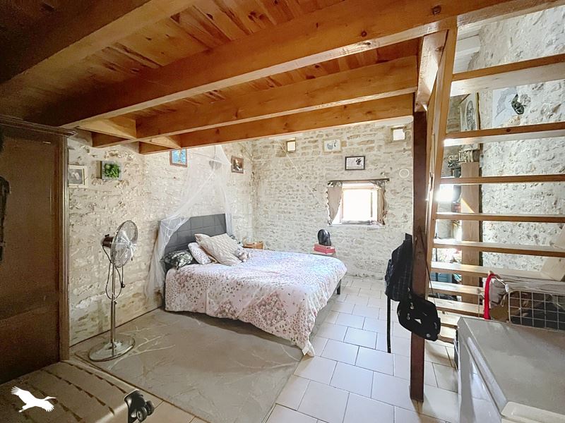 Vente Maison Saint-Coutant - 3 pièces -91 m² - (79120)