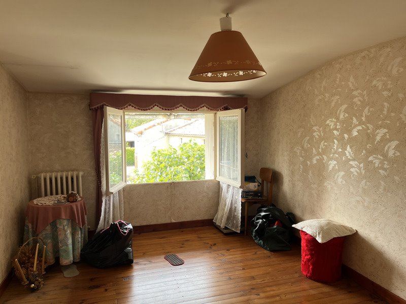 Vente Maison AIGONDIGNE - 4 pièces -72 m² - (79370)