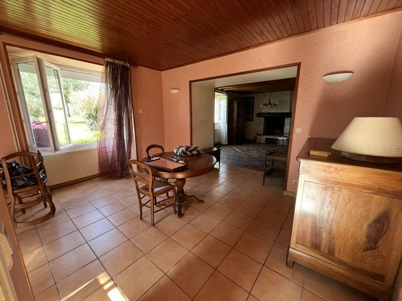 Vente Maison Saint-Romans-lès-Melle - 5 pièces -166 m² - (79500)