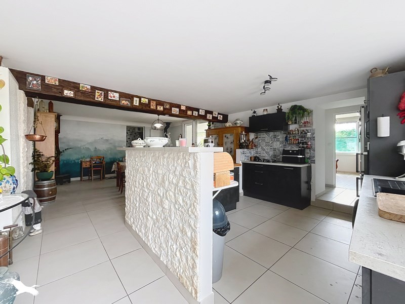 Vente Maison Lusseray - 6 pièces -171 m² - (79170)