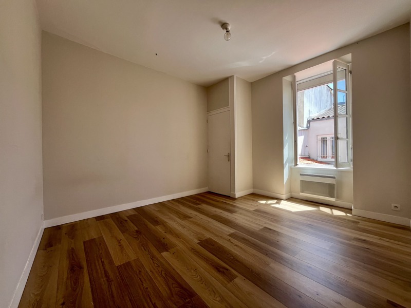Vente Appartement LA ROCHELLE - 3 pièces -61,2 m² - (17000)