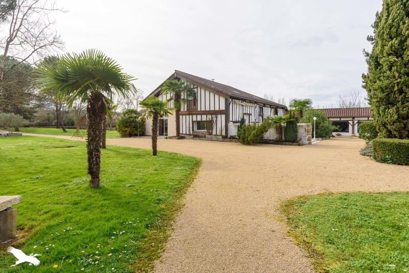 Vente Maison BARCELONNE DU GERS - 5 pièces -173 m² - (32720)
