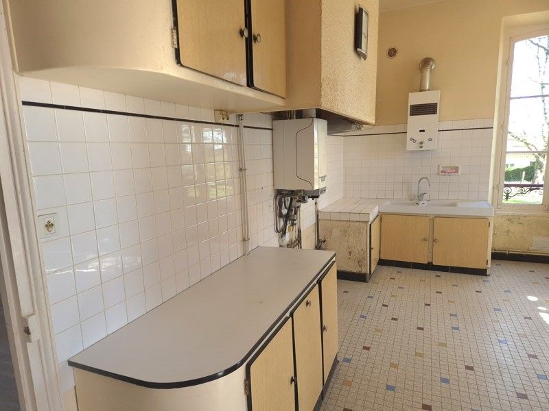 Vente Maison LE HOUGA - 14 pièces -215 m² - (32460)