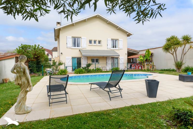 Vente Maison AIRE SUR L ADOUR - 5 pièces -152 m² - (40800)