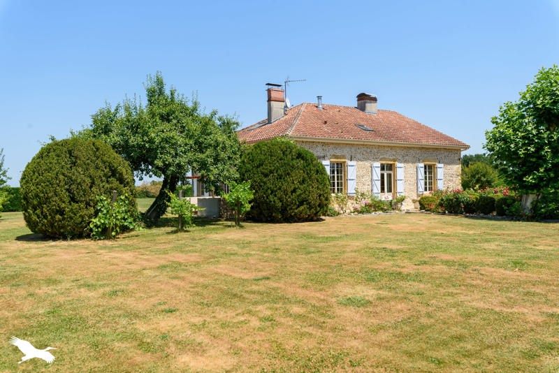 Vente Maison ST AGNET - 6 pièces -258 m² - (40800)