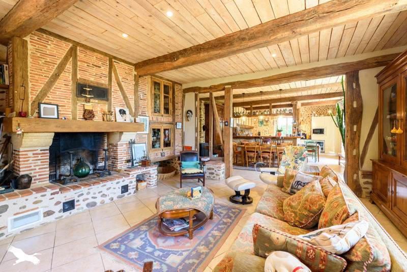 Vente Maison ST AGNET - 6 pièces -258 m² - (40800)