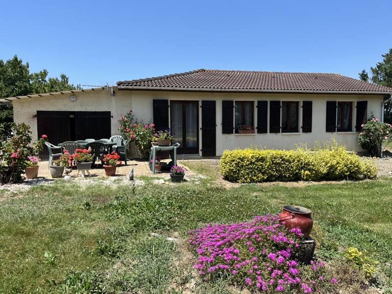 Vente Maison RENUNG - 4 pièces -74 m² - (40270)