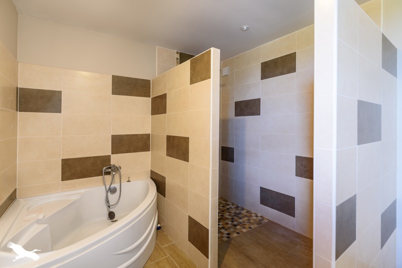 Vente Maison CAZERES SUR L ADOUR - 6 pièces -217 m² - (40270)