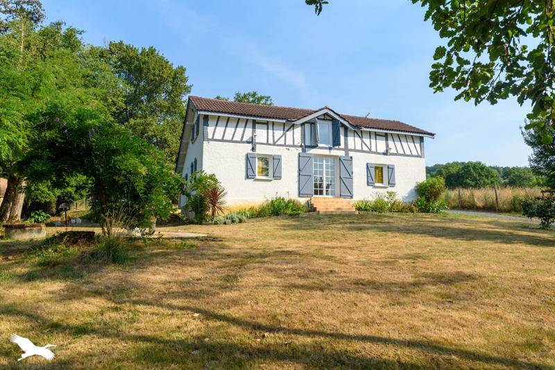 Vente Maison AURENSAN - 4 pièces -105 m² - (32400)
