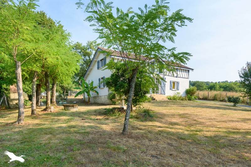 Vente Maison AURENSAN - 4 pièces -105 m² - (32400)