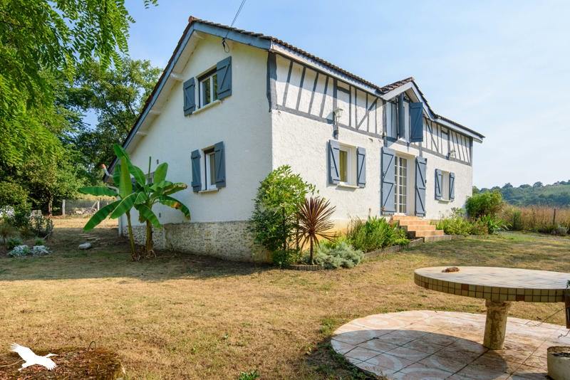 Vente Maison AURENSAN - 4 pièces -105 m² - (32400)