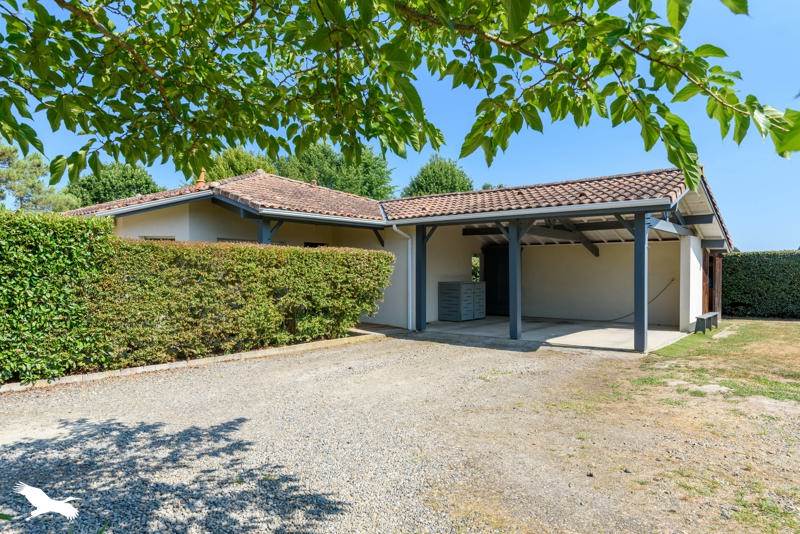 Vente Maison Aire-sur-l'Adour - 5 pièces -126 m² - (40800)