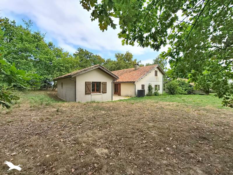 Vente Maison CORNEILLAN - 5 pièces -156 m² - (32400)