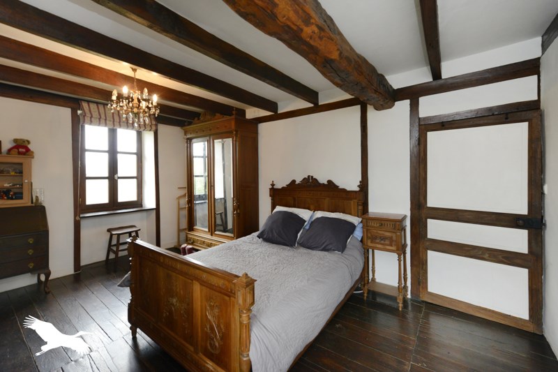 Vente Maison VERNEUIL - 5 pièces -151 m² - (16310)