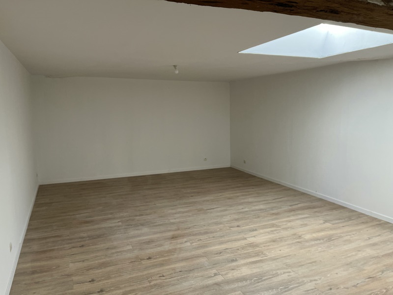 Vente Maison MONTEMBOEUF - 7 pièces -285 m² - (16310)
