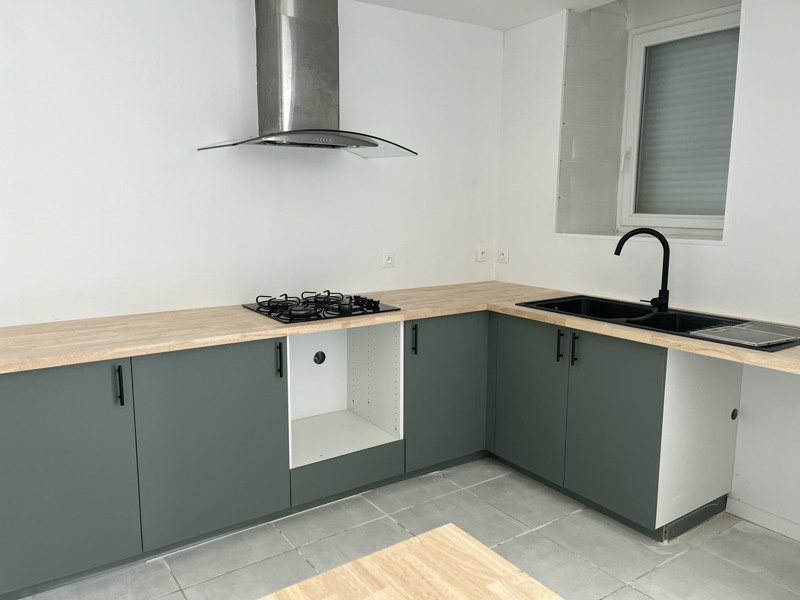 Vente Maison MONTEMBOEUF - 7 pièces -285 m² - (16310)