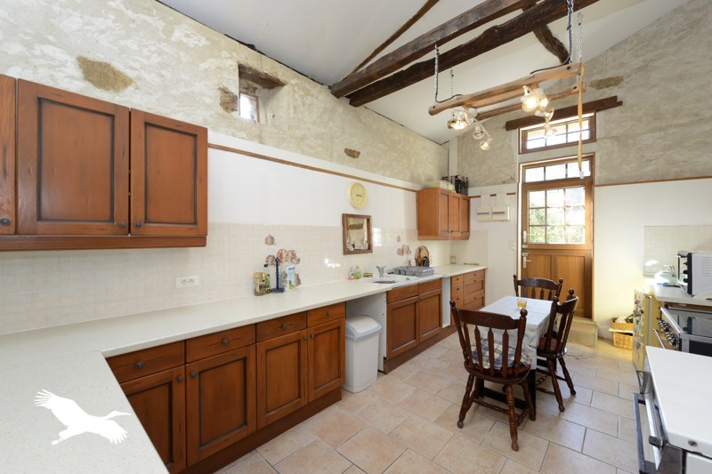Vente Maison LE LINDOIS - 4 pièces -222 m² - (16310)